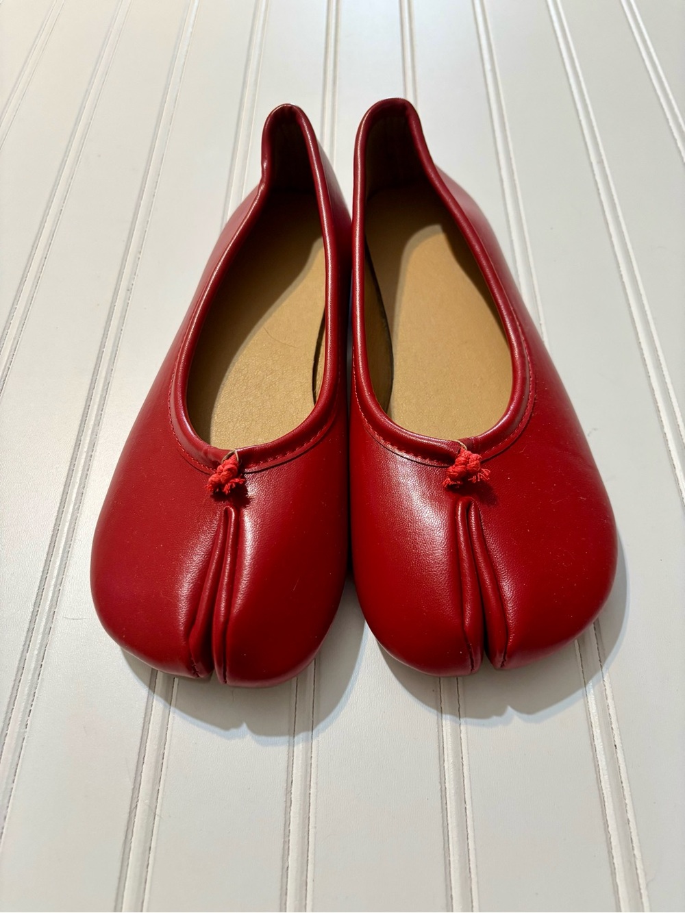 Red Split-Toe Tabi Flats